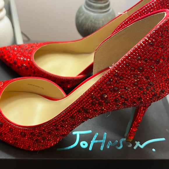 Betsey Johnson Shoes - Betsy Johnson size 9.5 heels